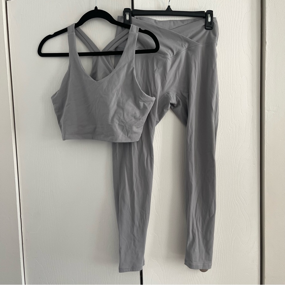 First Health Gray cross cross Leggings Set
